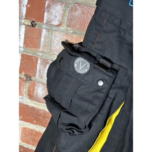 Verillas Black & Multicolor Cargo Kilt Size XL Adjustable Waist Rainbow Pride - Picture 3 of 8